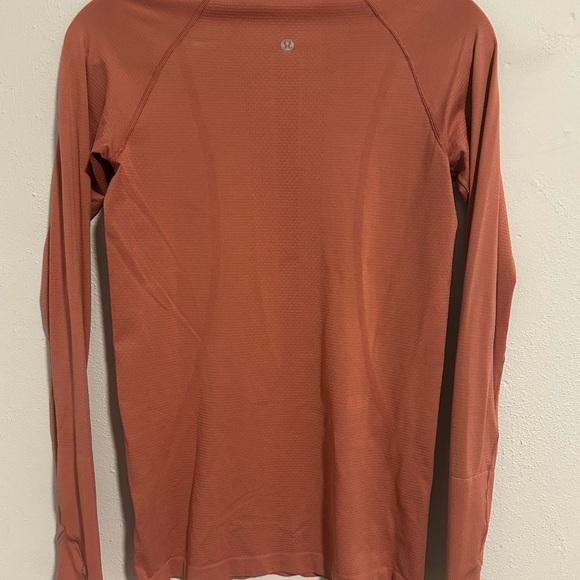 Lululemon Athletica Pink Fitted Long Sleeve Top - Picture 3 of 4